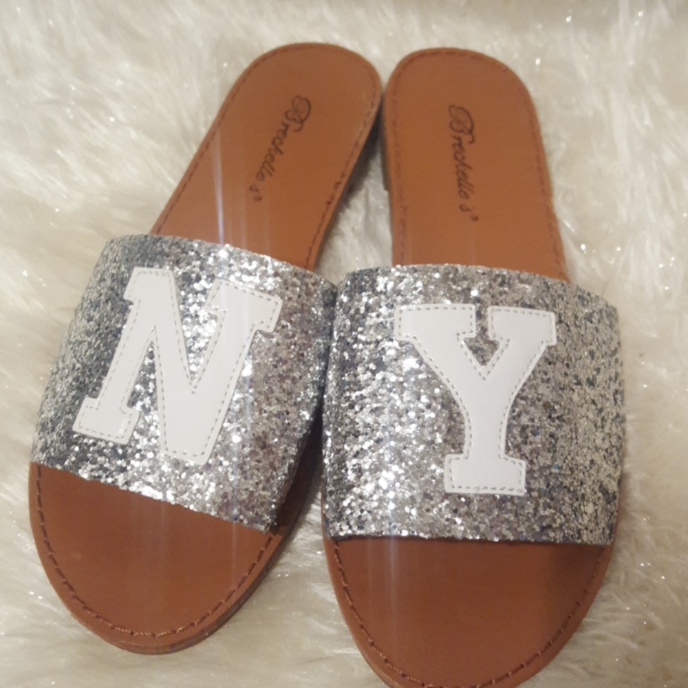 NY Sandals